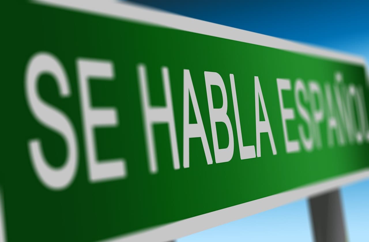 a spanish sign for language learning advice