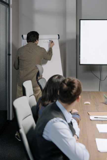 Foundational Team Building Strategies for New Managers