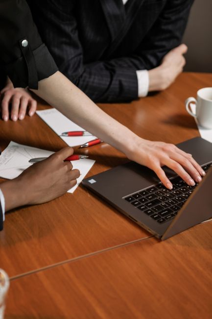 Leadership in Remote Meetings