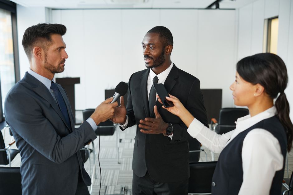 Master Active Listening: Your Leadership Superpower