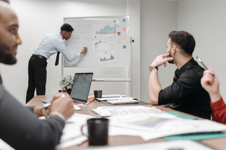 5-Step Senior Exec Decision Process (Script & Worksheet)