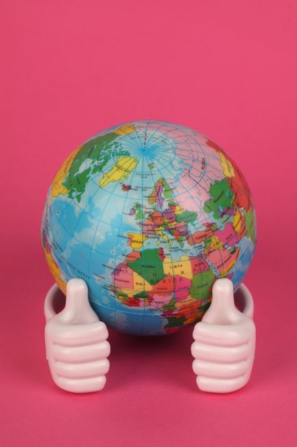 Cross-Cultural Feedback: 8 Review Scripts (Word-for-Word)